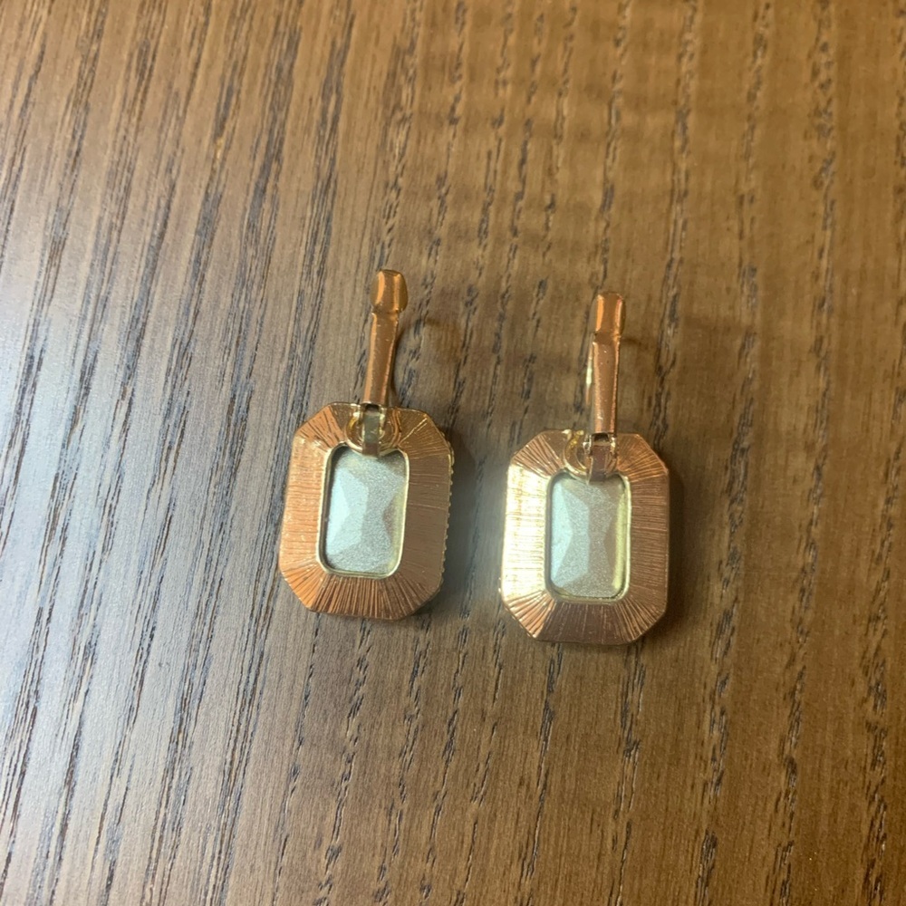 PRELOVED GOLD TONE GEMSTONE COSTUME EARRINGS - Picture 2 of 3